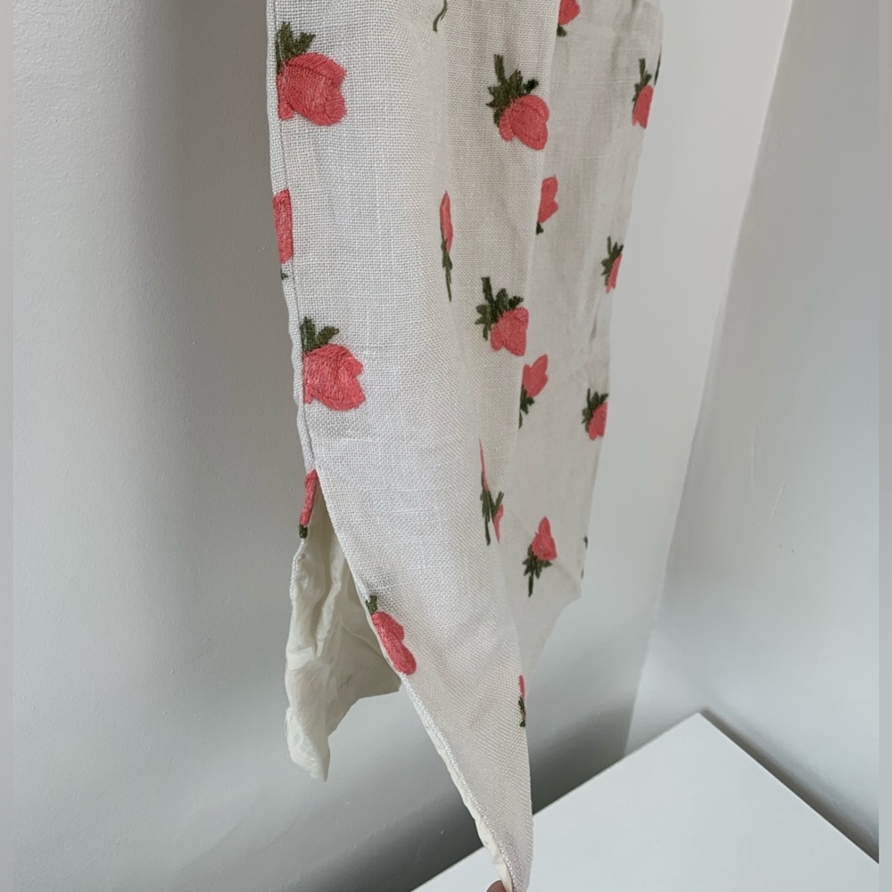 SOLD Rare Vintage 1950’s Floral Embroidered Raw Linen Lined Silk Cheongsam Dress - Picture 13 of 15